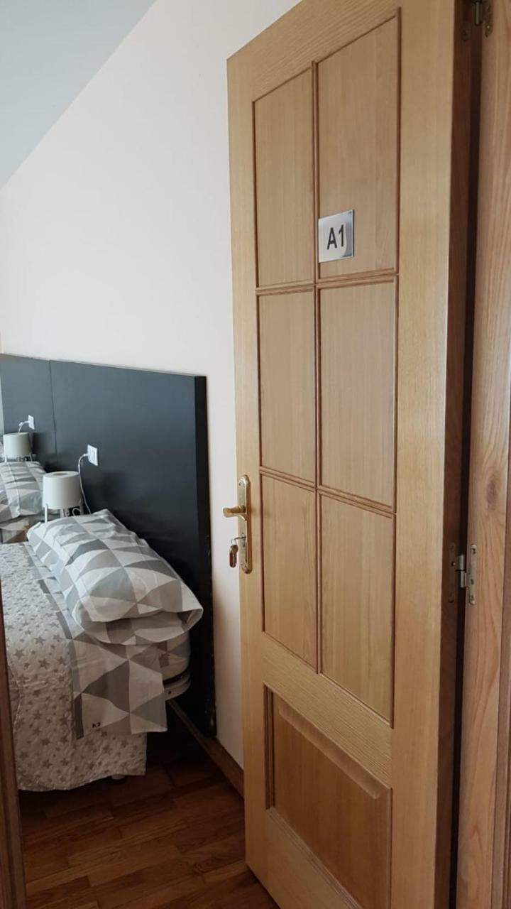 Cantares-Noja Rooms Педрусо Экстерьер фото